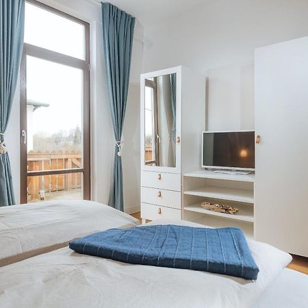 Grosse Koje Mit Terrasse Apartment Rostock Exterior foto