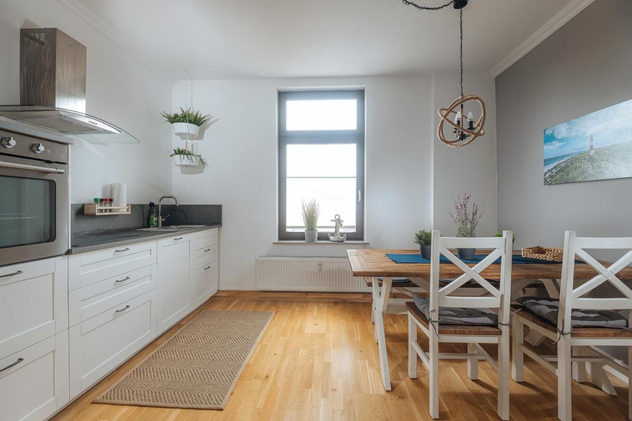 Grosse Koje Mit Terrasse Apartment Rostock Exterior foto